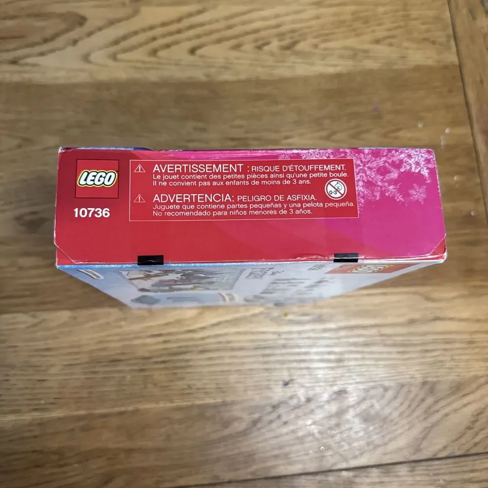 LEGO Juniors Disney Anna & Elsa's Frozen Playground 10736 New Open Box